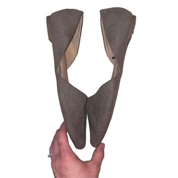 Torrid Taupe pointy Perf Dorsay flats sz 8 - Picture 6 of 11